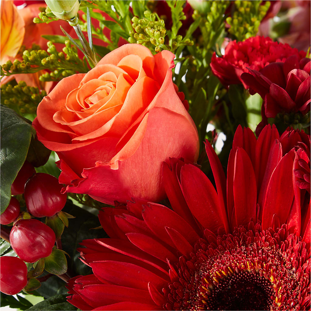 Sweater Season - A Florist Original – HONEY BEES FLORAL & MORE, Lucedale MS