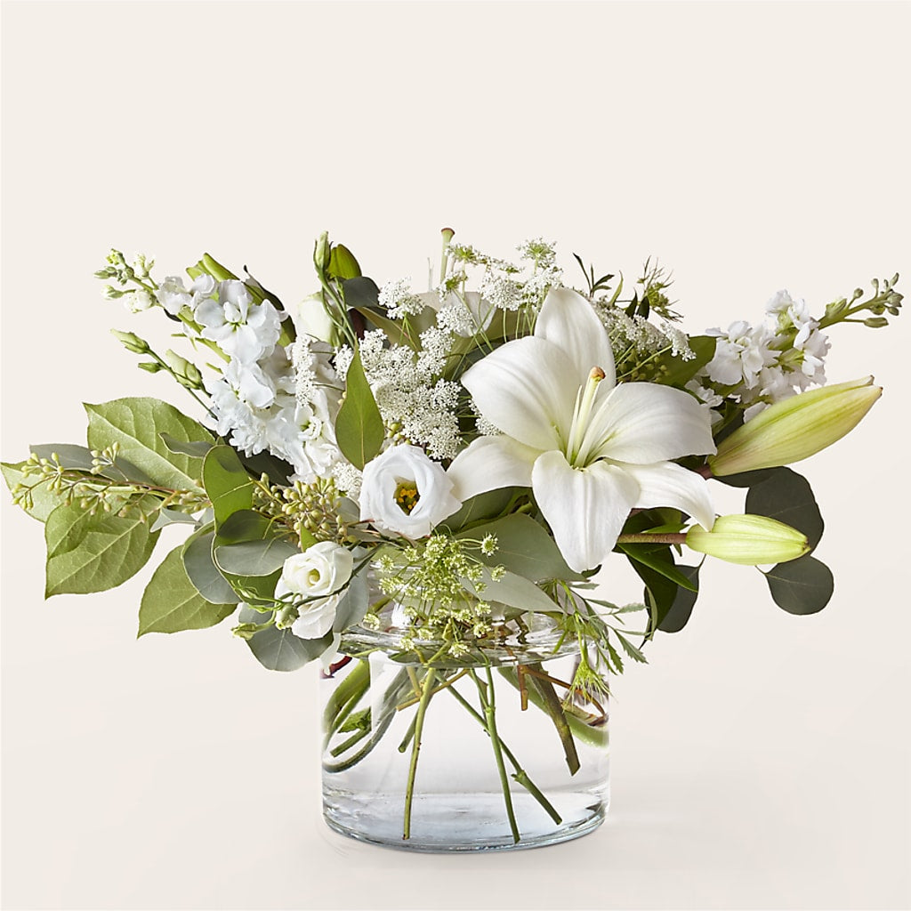 Alluring Elegance Bouquet – HONEY BEES FLORAL & MORE, Lucedale MS