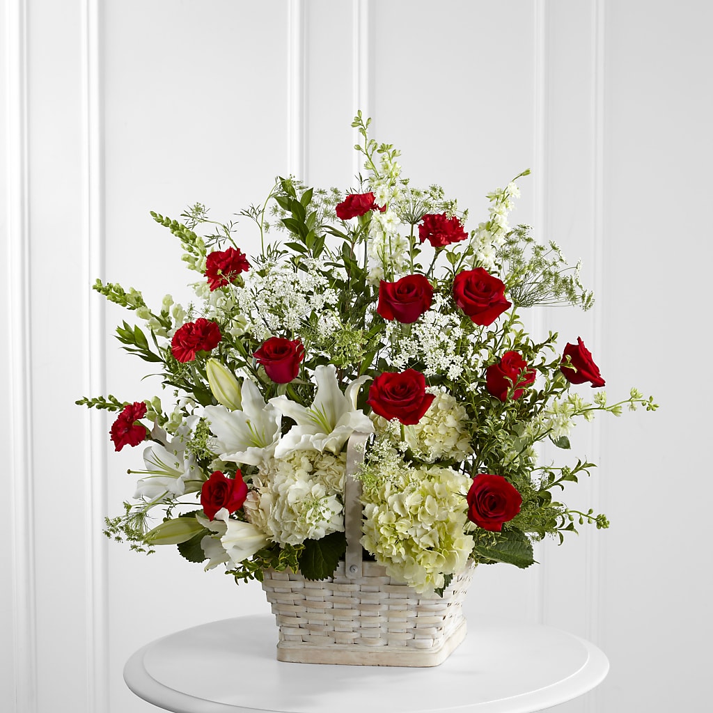In Loving Memory Arrangement – HONEY BEES FLORAL & MORE, Lucedale MS