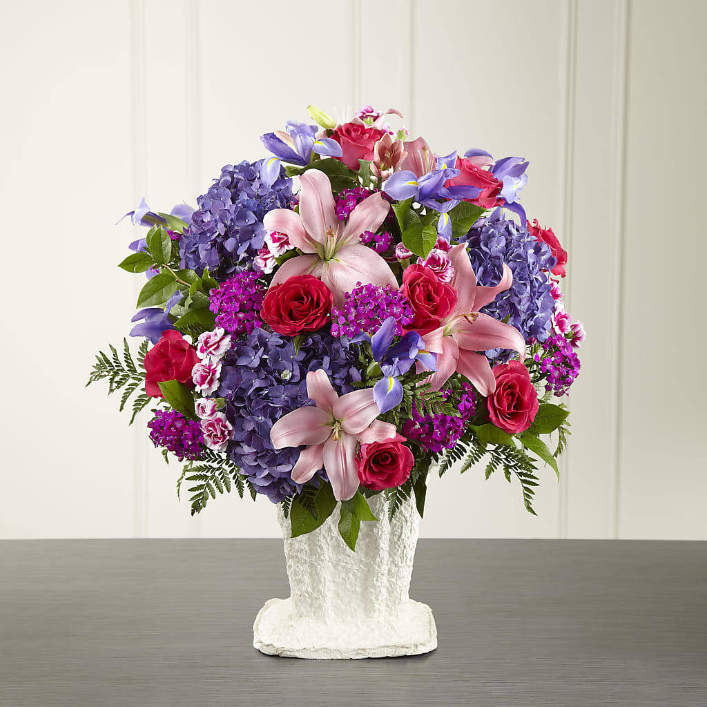 We Fondly Remember Arrangement – HONEY BEES FLORAL & MORE, Lucedale MS
