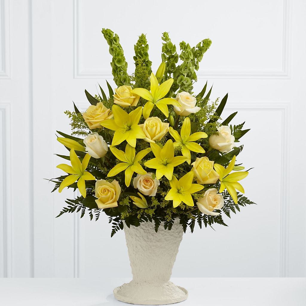 Golden Memories Arrangement – HONEY BEES FLORAL & MORE, Lucedale MS