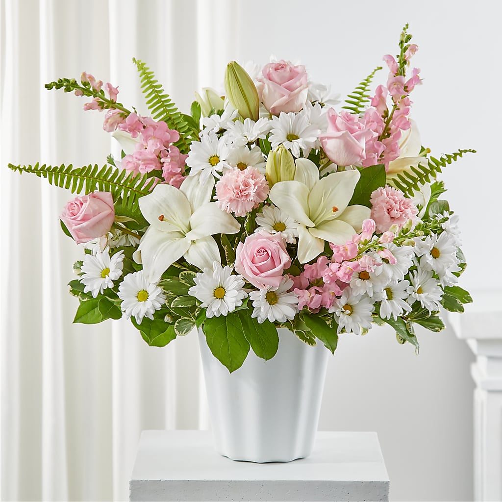 Soft Touch Tabletop Basket – HONEY BEES FLORAL & MORE, Lucedale MS