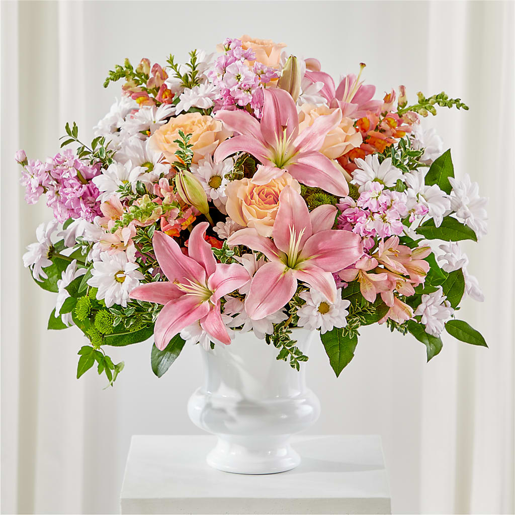 Heartfelt Gesture Urn Arrangement – HONEY BEES FLORAL & MORE, Lucedale MS