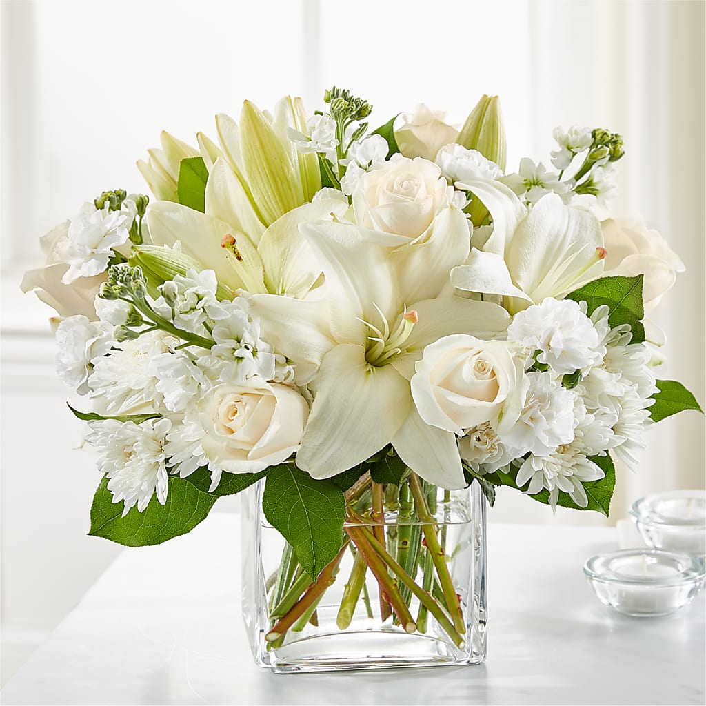 Gentle Breeze Bouquet – HONEY BEES FLORAL & MORE, Lucedale MS
