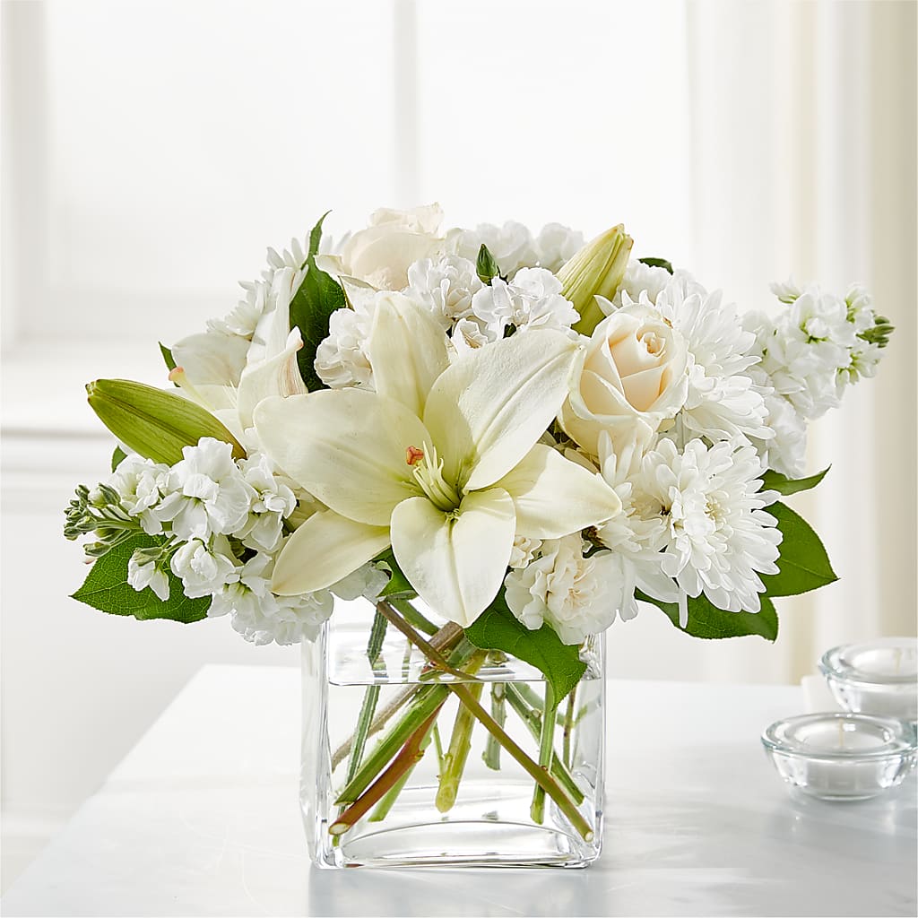 Gentle Breeze Bouquet – HONEY BEES FLORAL & MORE, Lucedale MS