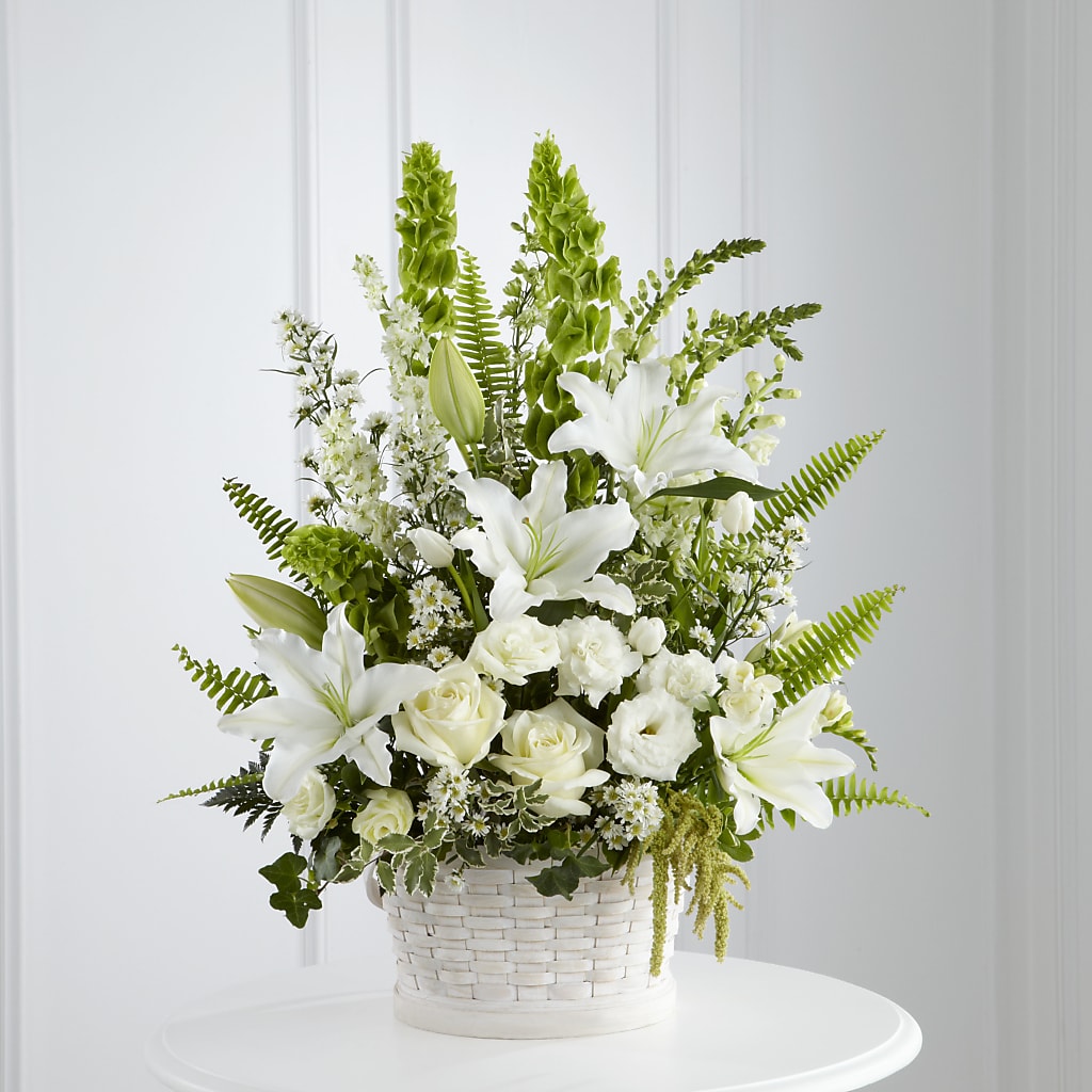 In Our Thoughts Arrangement – HONEY BEES FLORAL & MORE, Lucedale MS
