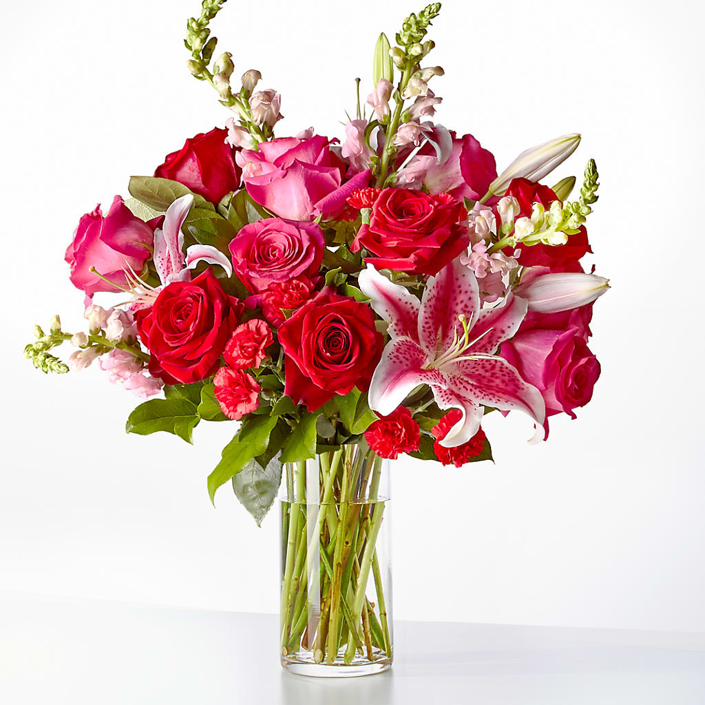 Love at First Sight Bouquet – HONEY BEES FLORAL & MORE, Lucedale MS