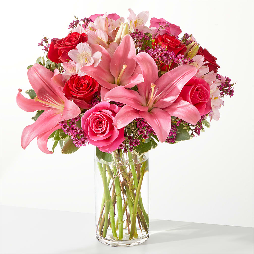 Lucky in Love Bouquet – HONEY BEES FLORAL & MORE, Lucedale MS