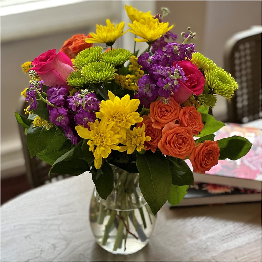 Bold & Bright – A Florist Original – HONEY BEES FLORAL & MORE, Lucedale MS