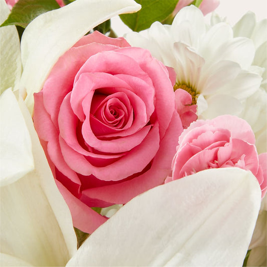 Whispers of Comfort Bouquet – HONEY BEES FLORAL & MORE, Lucedale MS