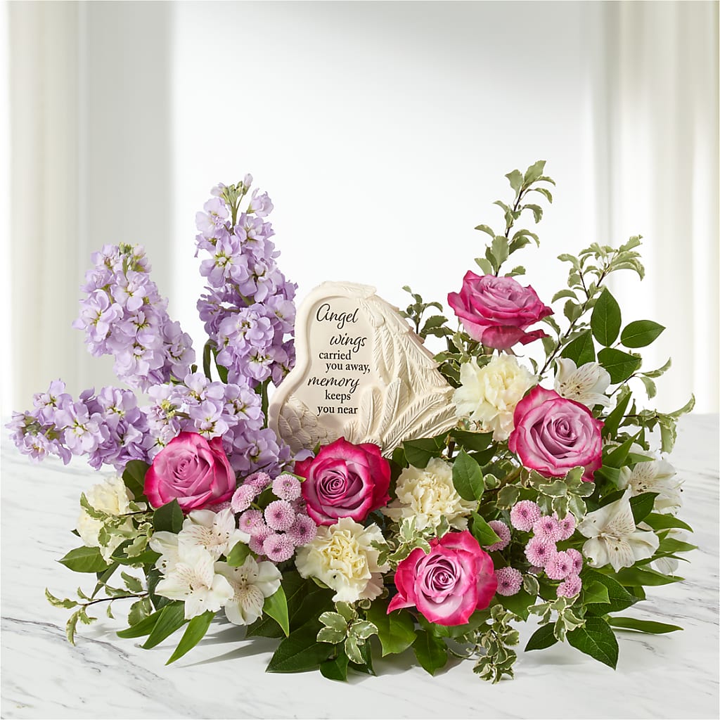 In My Heart Arrangement – HONEY BEES FLORAL & MORE, Lucedale MS