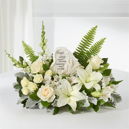 Holding You Close Arrangement – HONEY BEES FLORAL & MORE, Lucedale MS