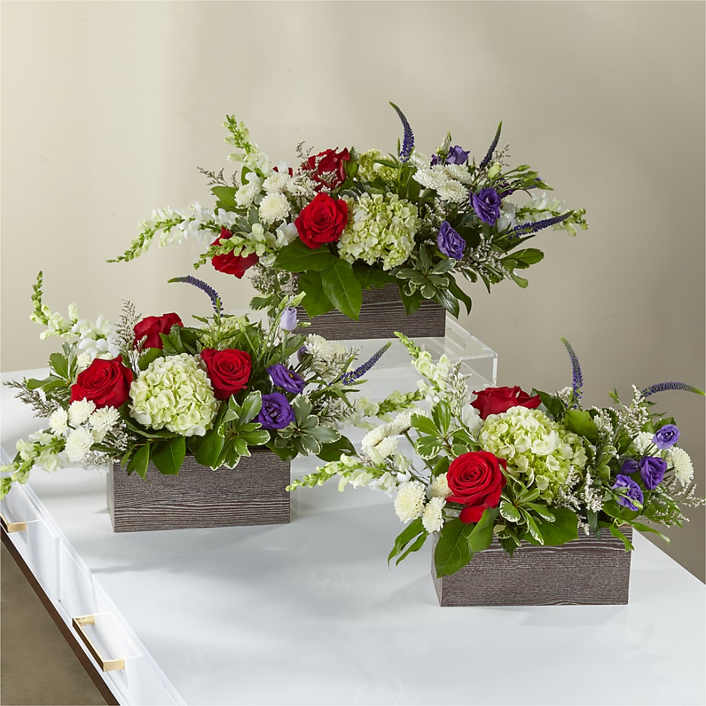 Sweet Magnolia Bouquet – HONEY BEES FLORAL & MORE, Lucedale MS