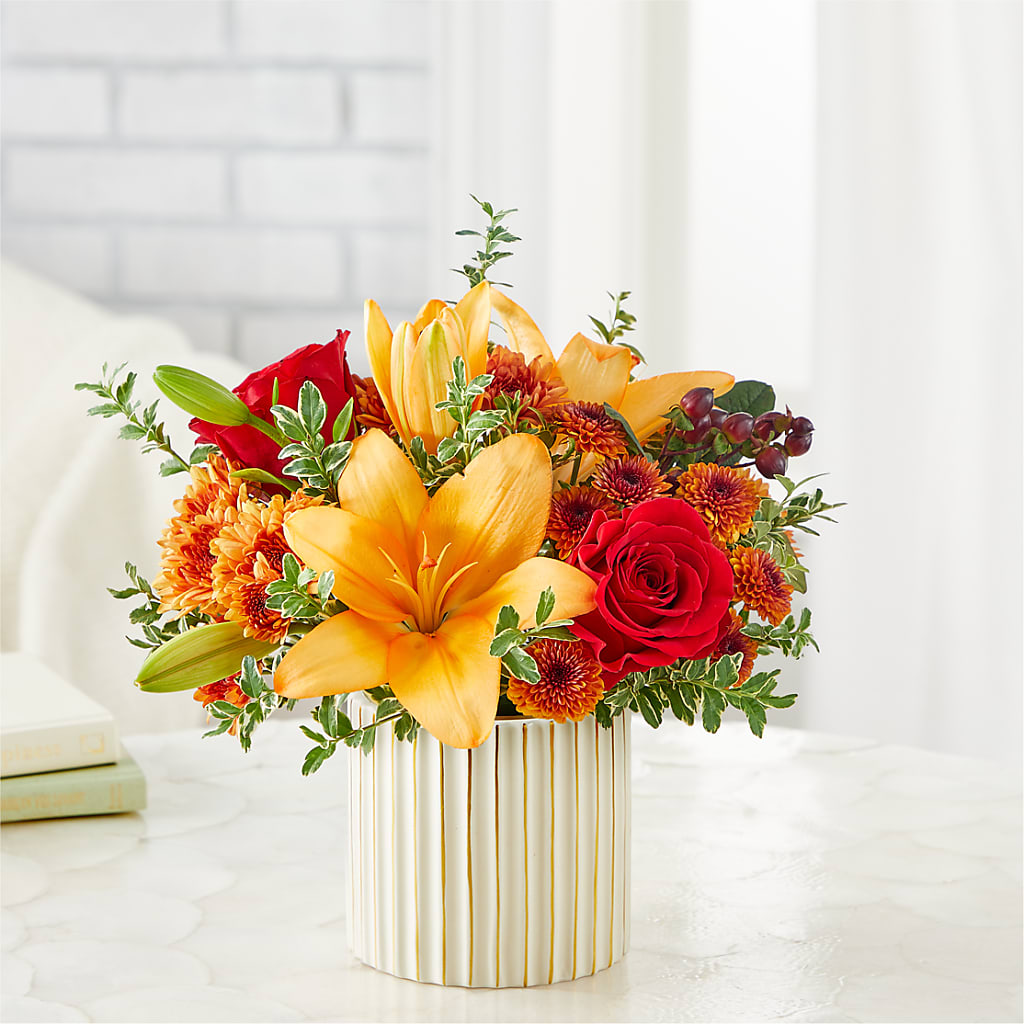 Scarlet Skies Bouquet – HONEY BEES FLORAL & MORE, Lucedale MS