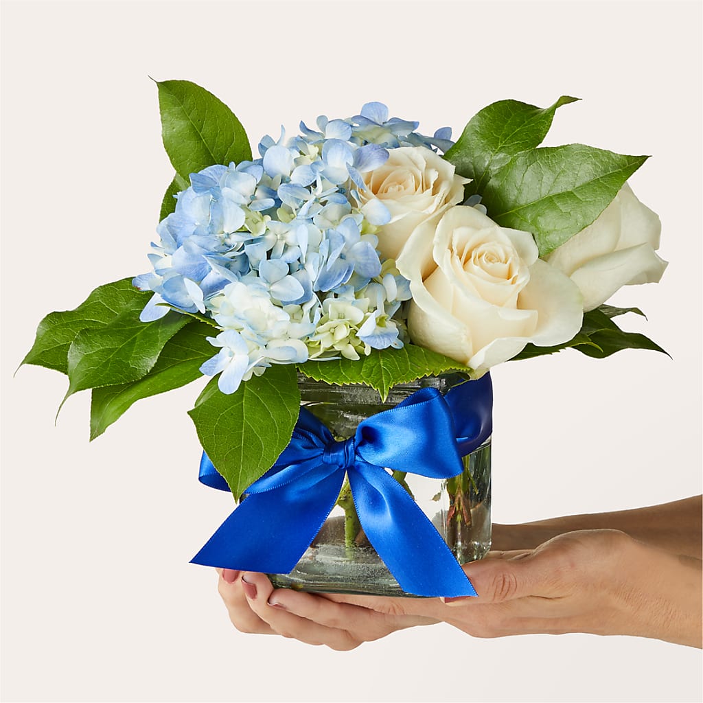 Sky Blue Delight Bouquet – HONEY BEES FLORAL & MORE, Lucedale MS