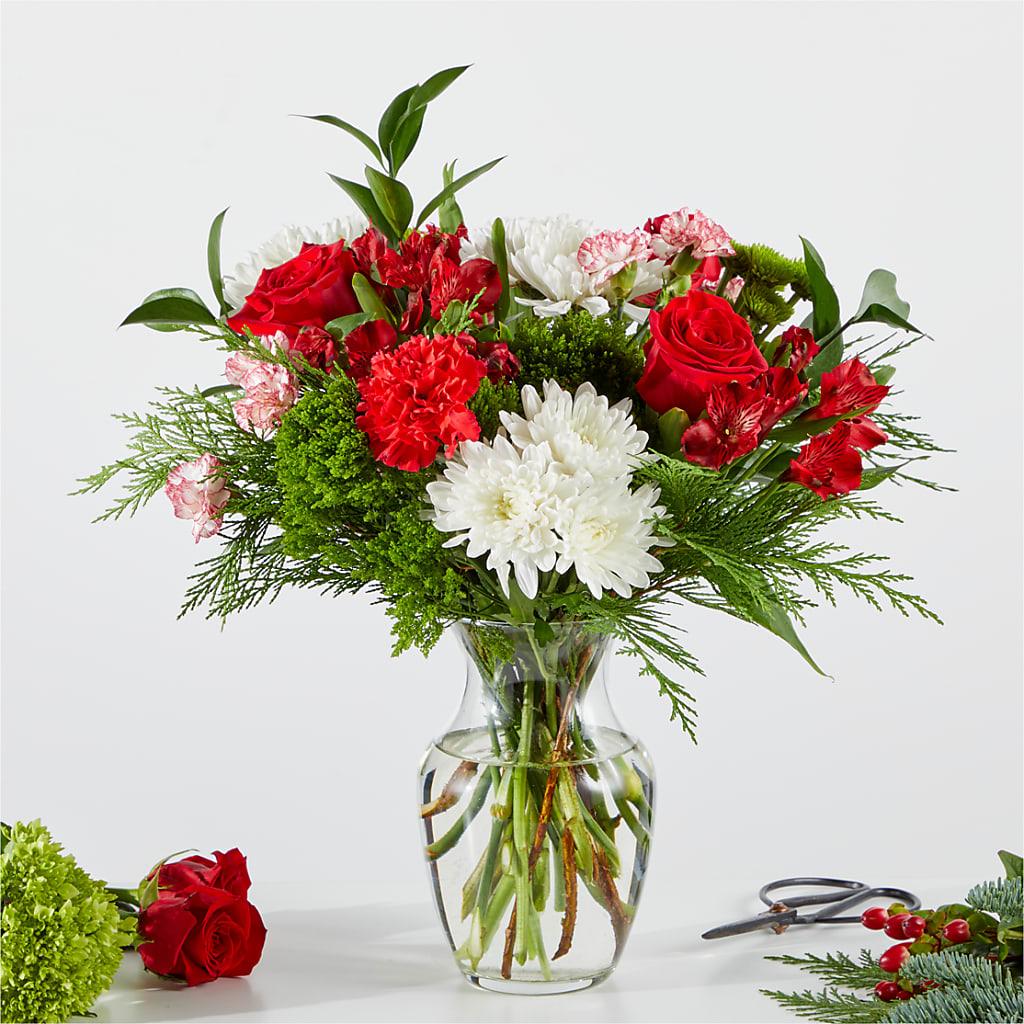 Merry Moment Bouquet – A Florist Original – HONEY BEES FLORAL & MORE, Lucedale MS