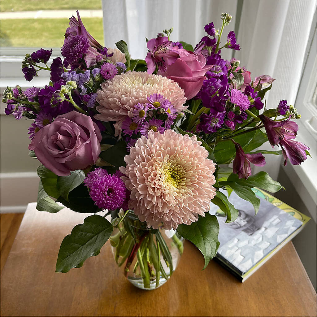 Ultraviolet Bouquet – HONEY BEES FLORAL & MORE, Lucedale MS