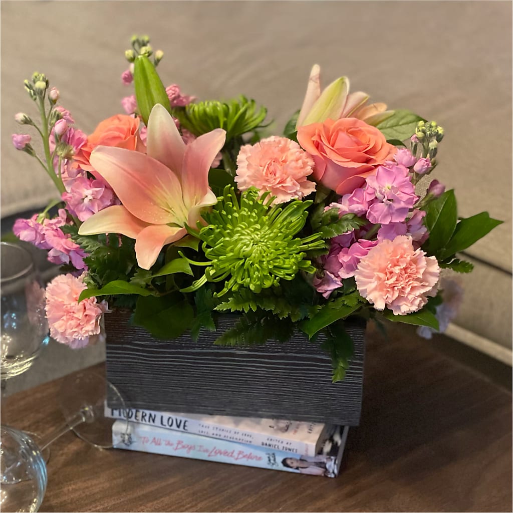 Beautiful Spirit Basket – HONEY BEES FLORAL & MORE, Lucedale MS