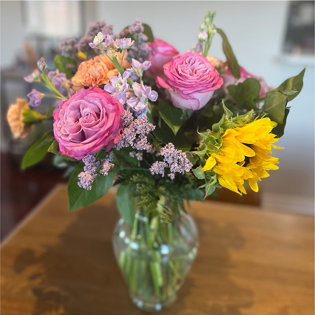 Yellow Brick Road Bouquet – HONEY BEES FLORAL & MORE, Lucedale MS