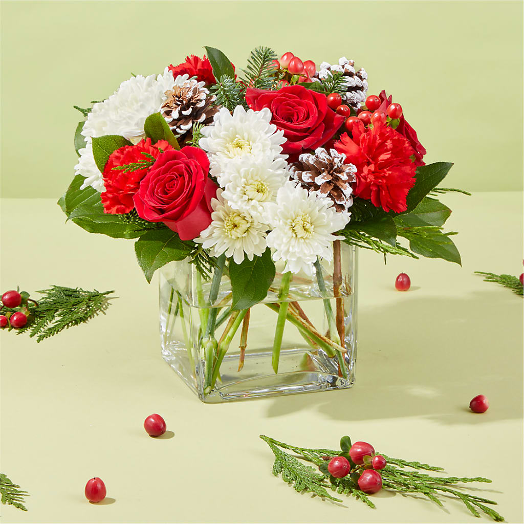 Snow Angel Bouquet – HONEY BEES FLORAL & MORE, Lucedale MS