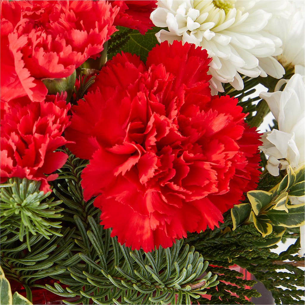 Christmas Market Bouquet – HONEY BEES FLORAL & MORE, Lucedale MS