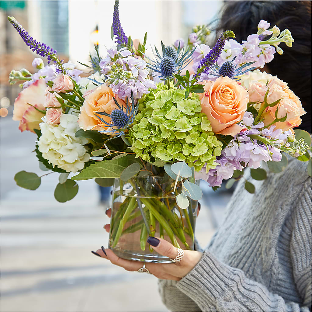 Porch Swing Bouquet – HONEY BEES FLORAL & MORE, Lucedale MS