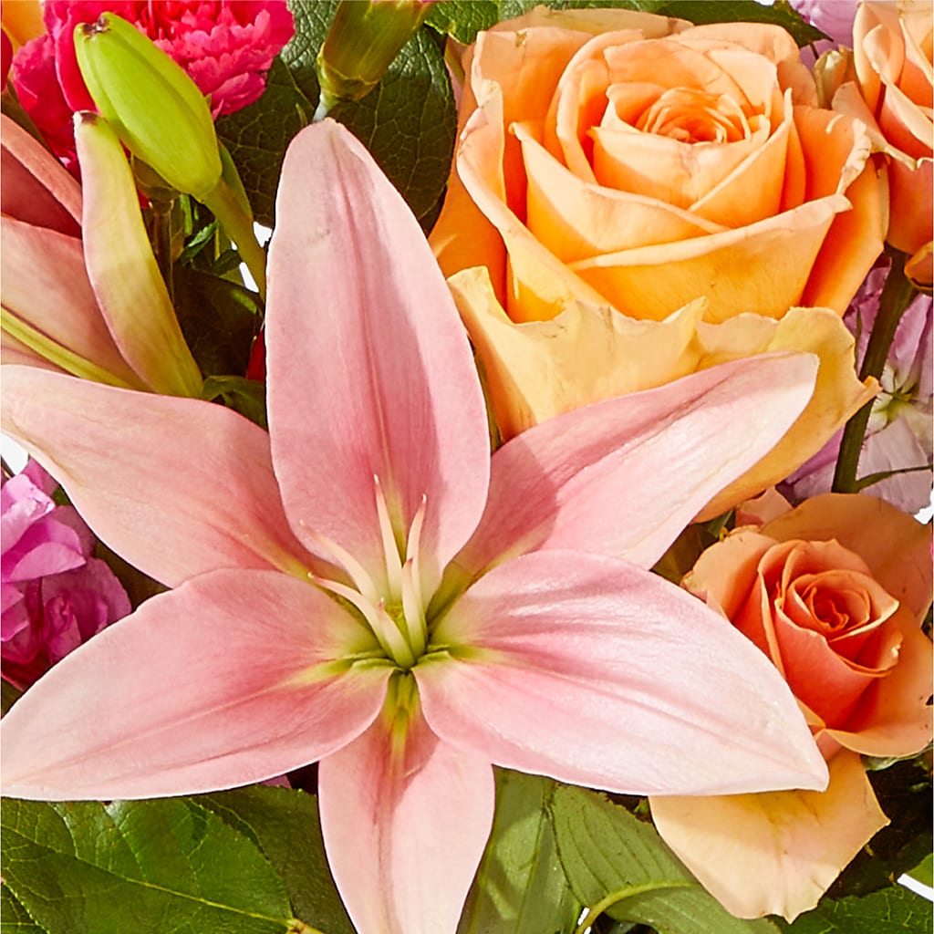 Bisous Bouquet – HONEY BEES FLORAL & MORE, Lucedale MS