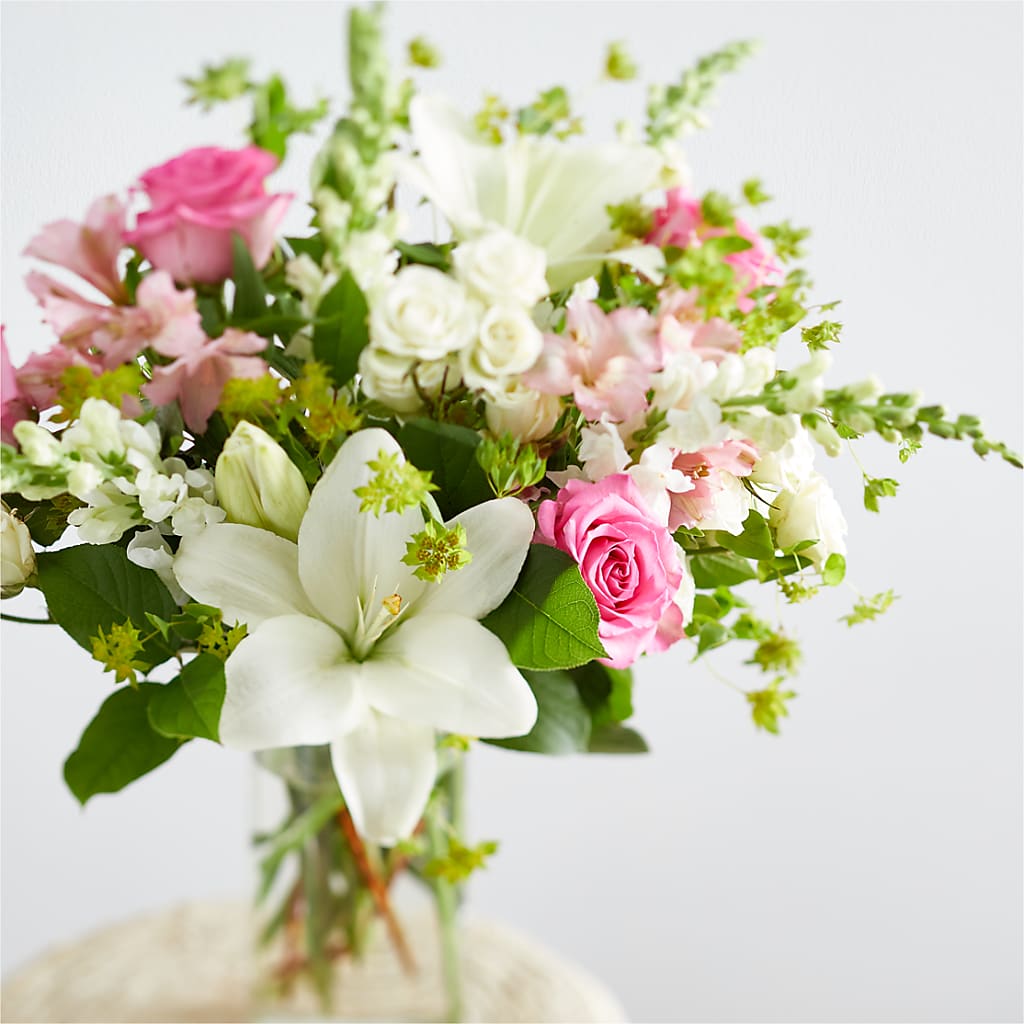 Fondly Bouquet – HONEY BEES FLORAL & MORE, Lucedale MS