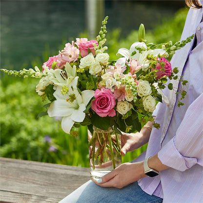 Fondly Bouquet – HONEY BEES FLORAL & MORE, Lucedale MS