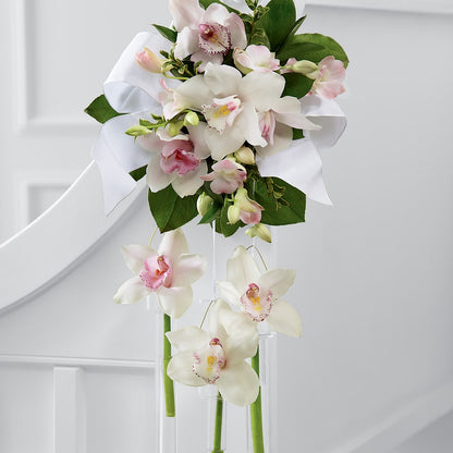 Perfect Entrance Pew Arrangement – HONEY BEES FLORAL & MORE, Lucedale MS