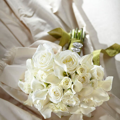 Serene Highness Bouquet – HONEY BEES FLORAL & MORE, Lucedale MS